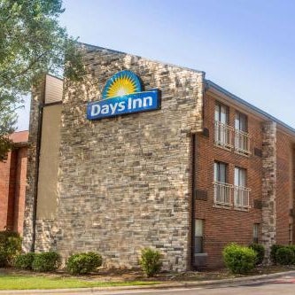 Days Inn by Wyndham Raleigh-Airport-Research Triangle Park Thumbnail