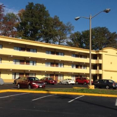 DIAMOND INN & SUITES Thumbnail