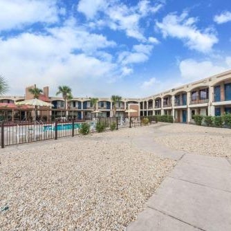 Days Inn by Wyndham San Antonio Splashtown/ATT Center Thumbnail