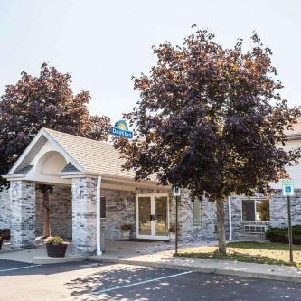 Days Inn by Wyndham Imlay City Thumbnail