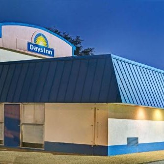 Days Inn by Wyndham Elizabeth City Thumbnail