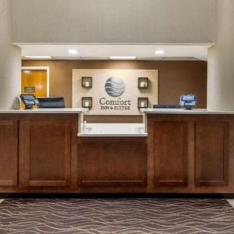 Comfort Inn & Suites Hamilton Place Thumbnail