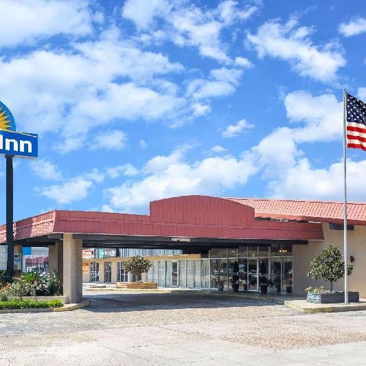 Days Inn by Wyndham Leesville Thumbnail