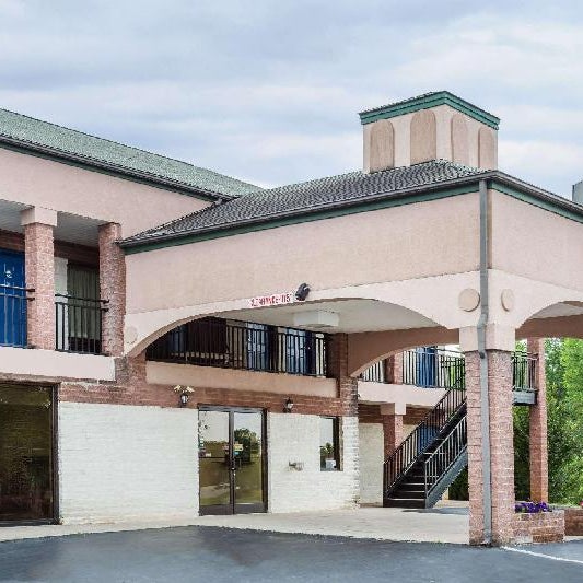 Days Inn by Wyndham Reidsville Thumbnail