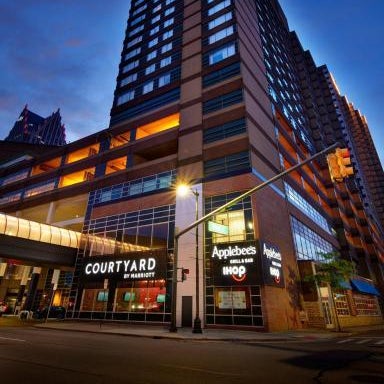 Courtyard by Marriott Detroit Downtown Thumbnail
