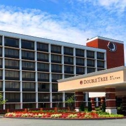 Doubletree By Hilton Hotel Charlottesville Thumbnail
