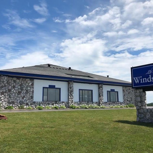 Super 8 by Wyndham Petoskey Thumbnail