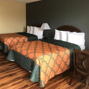 Knights Inn Lumberton Thumbnail