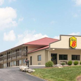 Super 8 by Wyndham Greencastle Thumbnail