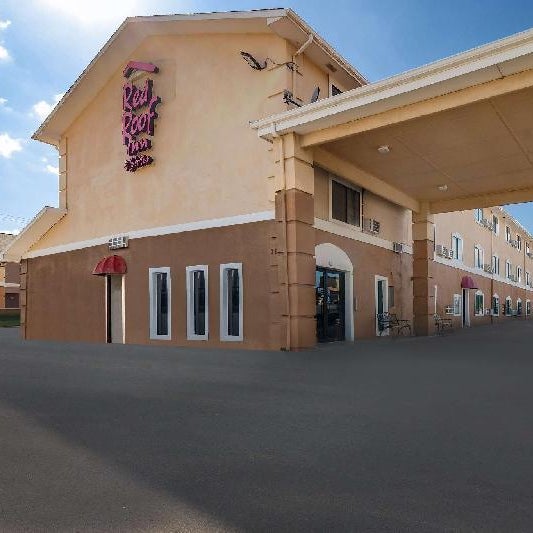 Red Roof Inn & Suites Denton Thumbnail