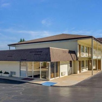Econo Lodge Lynchburg Thumbnail