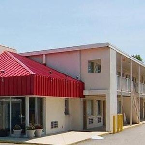 Americas Best Value Inn Richmond Thumbnail