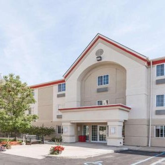 MainStay Suites Detroit Auburn Hills Thumbnail