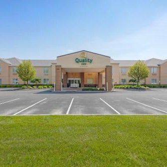 Quality Inn & Suites Sandusky Thumbnail