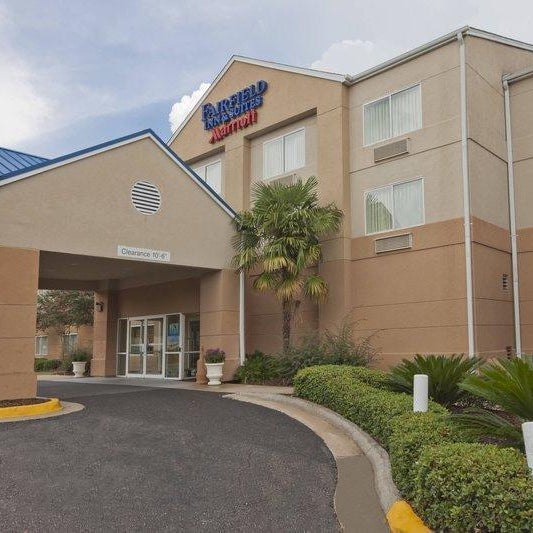 Comfort Inn & Suites Thumbnail