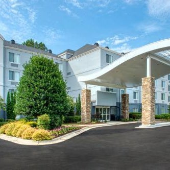 Fairfield Inn & Suites by Marriott Raleigh Crabtree Valley Thumbnail