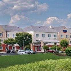 Fairfield Inn & Suites by Marriott Frederick Thumbnail