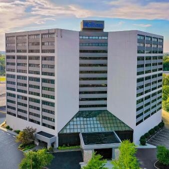 Nashville Airport Marriott Thumbnail