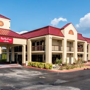 Red Roof Inn & Suites Clinton, TN Thumbnail