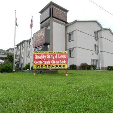 Luxury Inn & Suites Troy Thumbnail