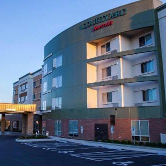 Courtyard by Marriott St. Louis St. Peters Thumbnail