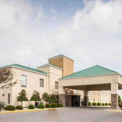 Quality Inn Hayti Thumbnail