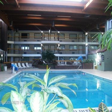 Ramada by Wyndham Beaver Falls Thumbnail