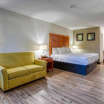 The Hotel Serene Glendale Peoria, Surestay Collection by BW Thumbnail