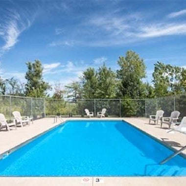 Red Roof Inn & Suites Marysville Thumbnail