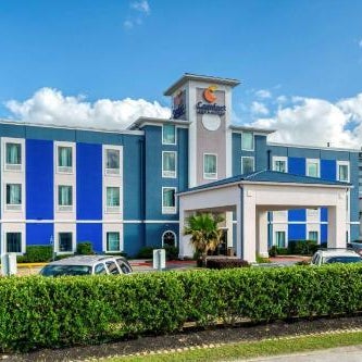 Comfort Inn & Suites Houston FM1960 - Champions Thumbnail