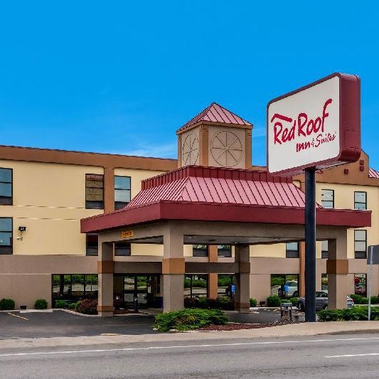Red Roof Inn & Suites Columbus - West Broad Thumbnail