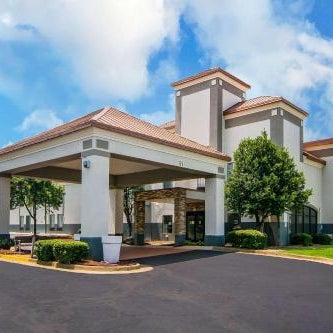 Clarion Pointe South Boston - Danville East Thumbnail