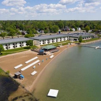 Tawas Bay Beach Resort Thumbnail