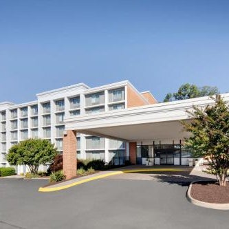 Holiday Inn Charlottesville-Univ Area By IHG Thumbnail