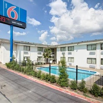 Motel 6-Dallas, TX - South Thumbnail