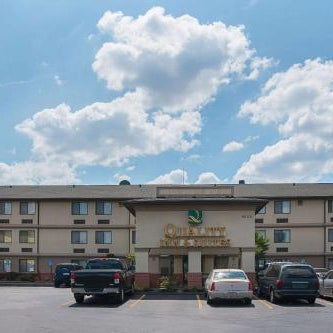 Quality Inn And Suites Romulus Thumbnail