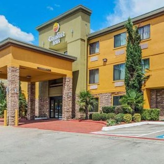 Comfort Inn North Dallas Near the Galleria Thumbnail