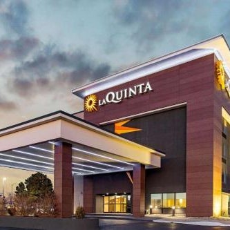 La Quinta Inn & Suites by Wyndham Denver - Aurora Medical Ctr. Thumbnail