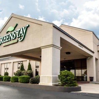 Greenstay Hotel And Suites Thumbnail