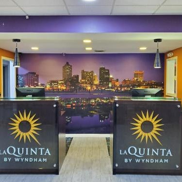 La Quinta Inn & Suites by Wyndham Memphis Airport Graceland Thumbnail