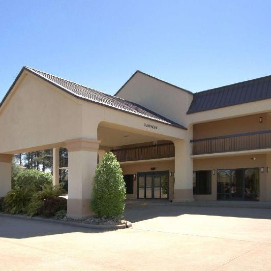Days Inn by Wyndham Longview South Thumbnail
