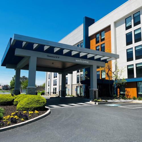 Hampton Inn By Hilton Harrisburg-East (Hershey Area) Thumbnail