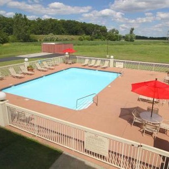 Country Inn & Suites by Radisson, Sandusky South, OH Thumbnail