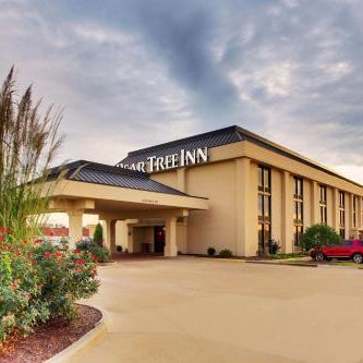 Pear Tree Inn Cape Girardeau West Thumbnail