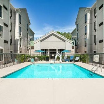 Hampton Inn By Hilton And Suites Nashville/Franklin (Cool Springs) Thumbnail