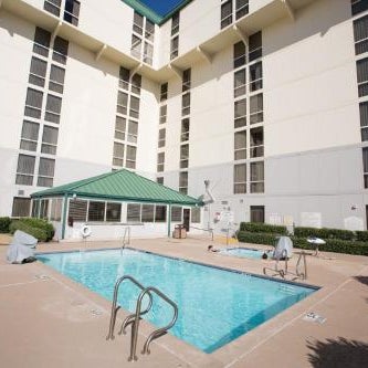 Hilton Garden Inn Dallas/Market Center Thumbnail