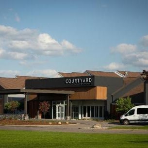 Courtyard by Marriott Lansing Thumbnail