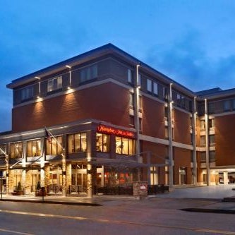 Hampton Inn By Hilton And Suites Clayton/St Louis-Galleria Area Thumbnail