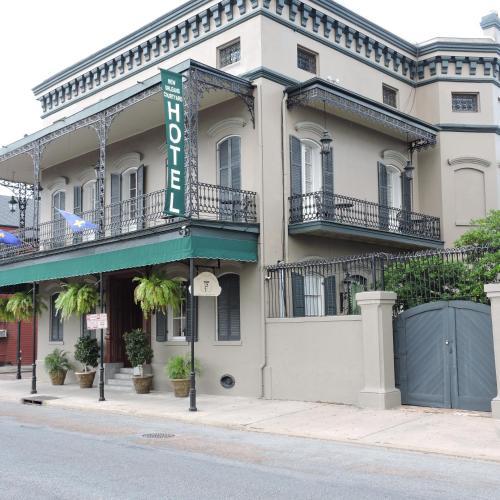 New Orleans Courtyard Hotel by the French Quarter Thumbnail