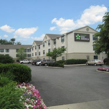 MainStay Suites Columbus North - Worthington Thumbnail